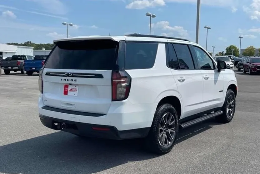 2023 Chevrolet Tahoe Z71 photo 1