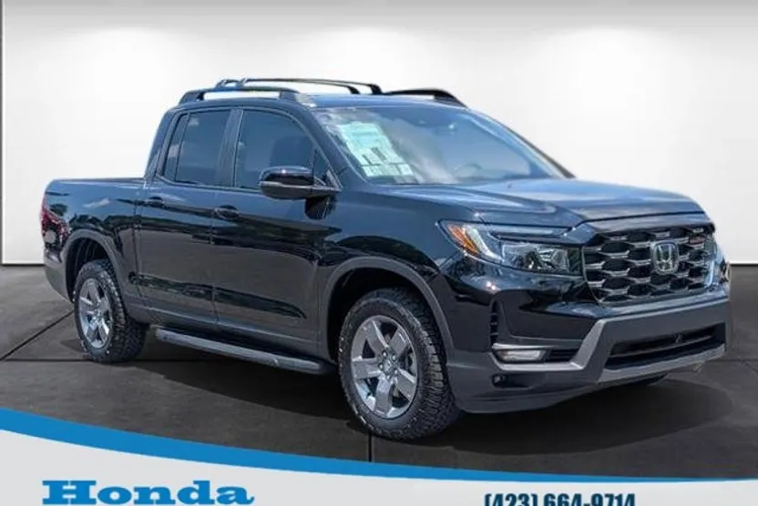 2025 Honda Ridgeline TrailSport photo 1