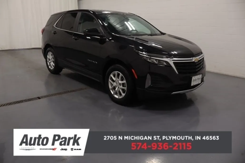 2024 Chevrolet Equinox LT photo 1