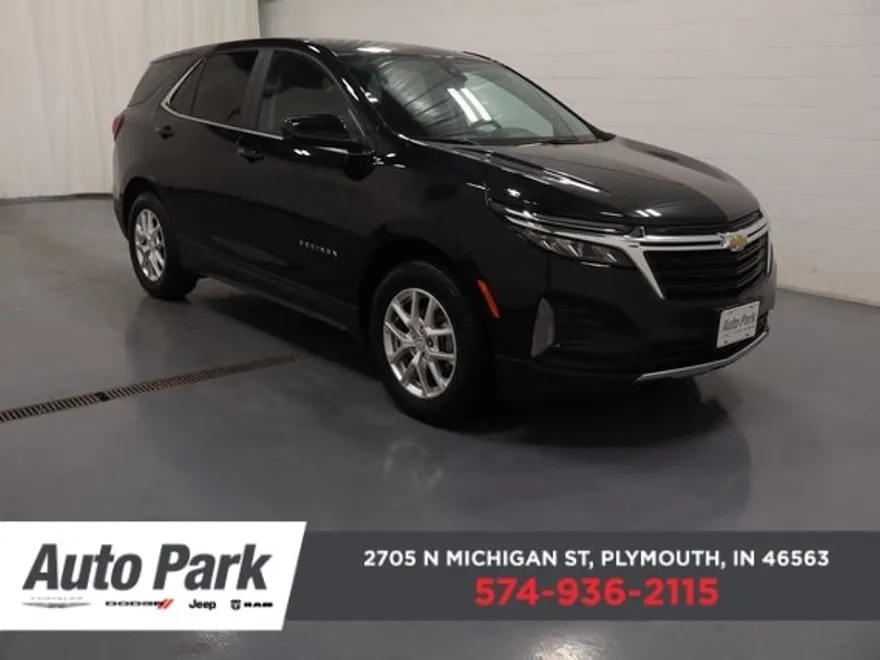 2024 Chevrolet Equinox LT photo 1