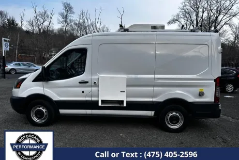 2017 Ford Transit Van photo 2