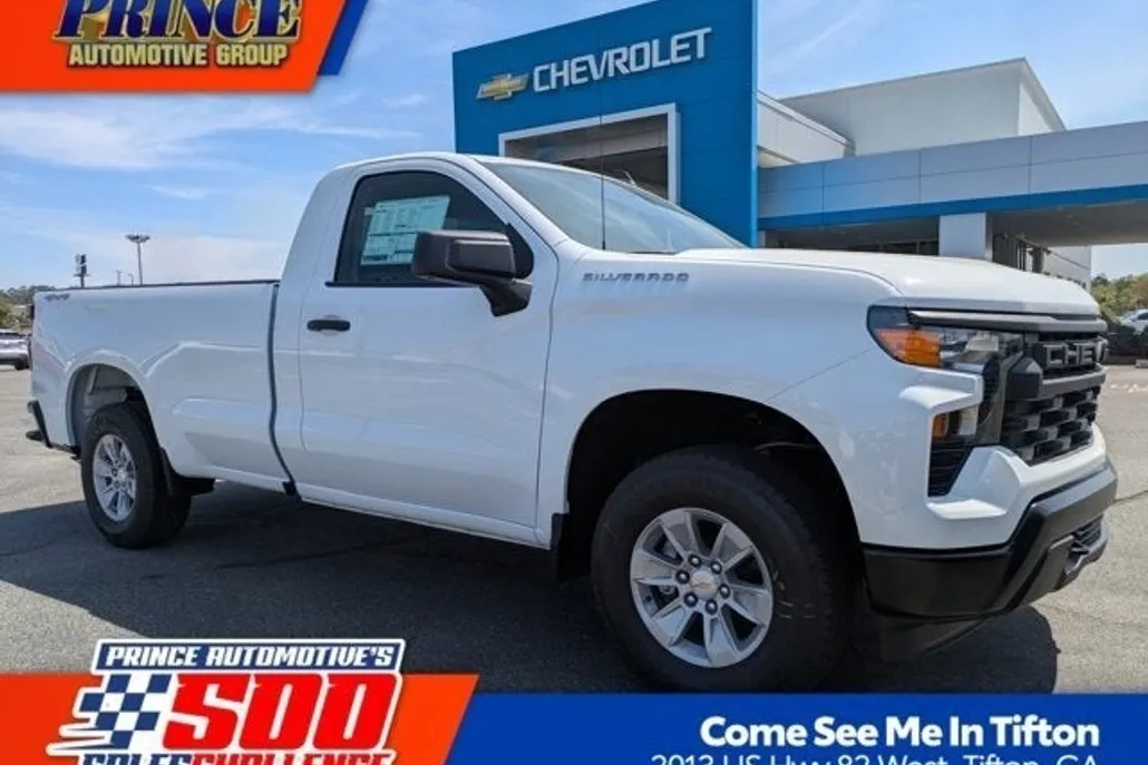 2025 Chevrolet Silverado 1500 photo 1