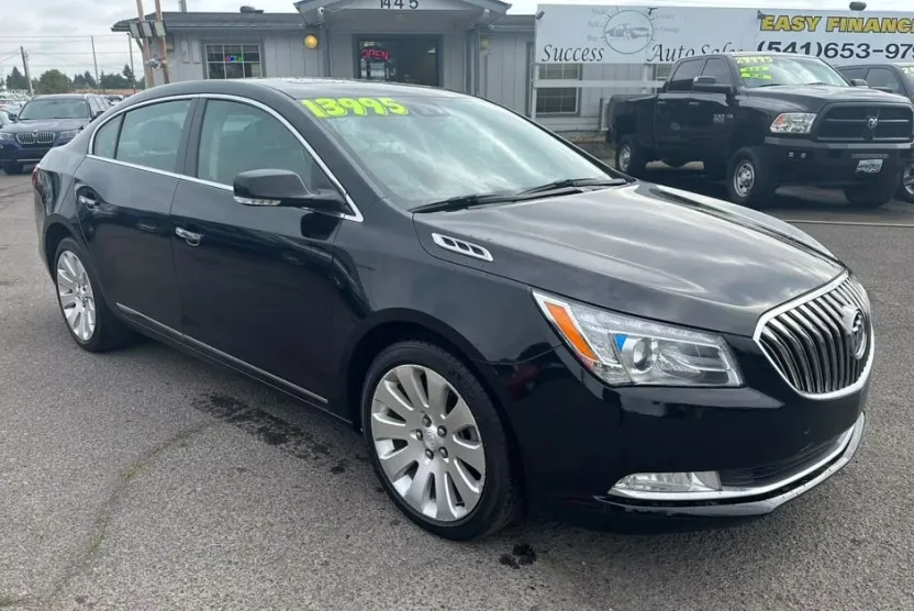 2016 Buick LaCrosse Leather photo 1