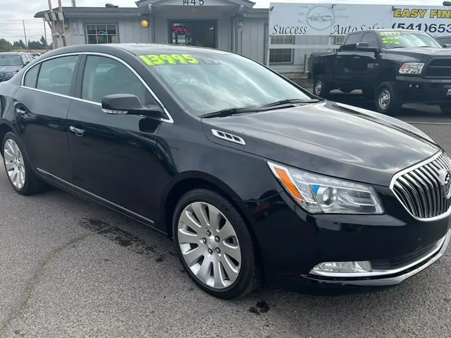 2016 Buick LaCrosse Leather photo 1