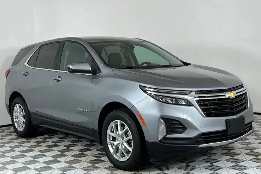 2024 Chevrolet Equinox photo 1