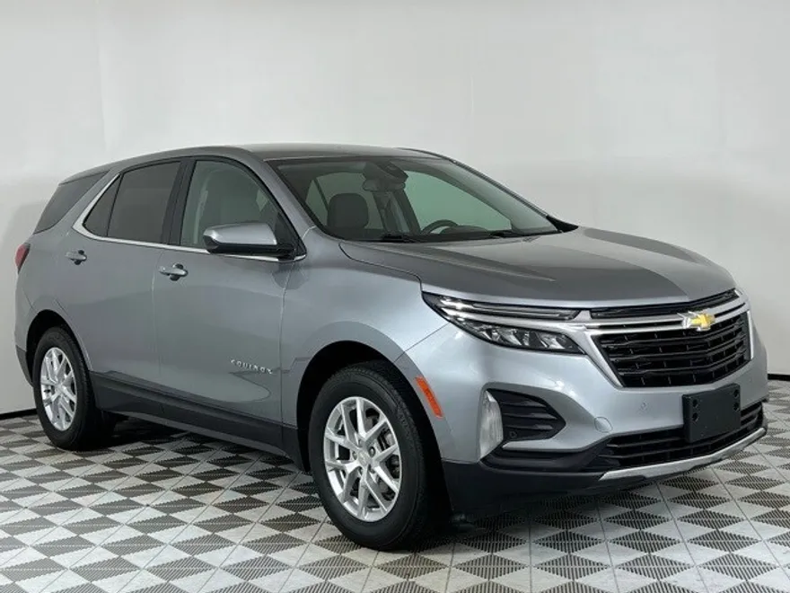 2024 Chevrolet Equinox photo 1