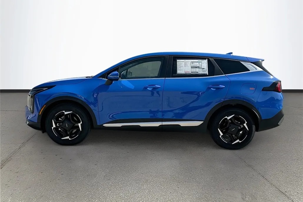 2026 Kia Sportage EX photo 1