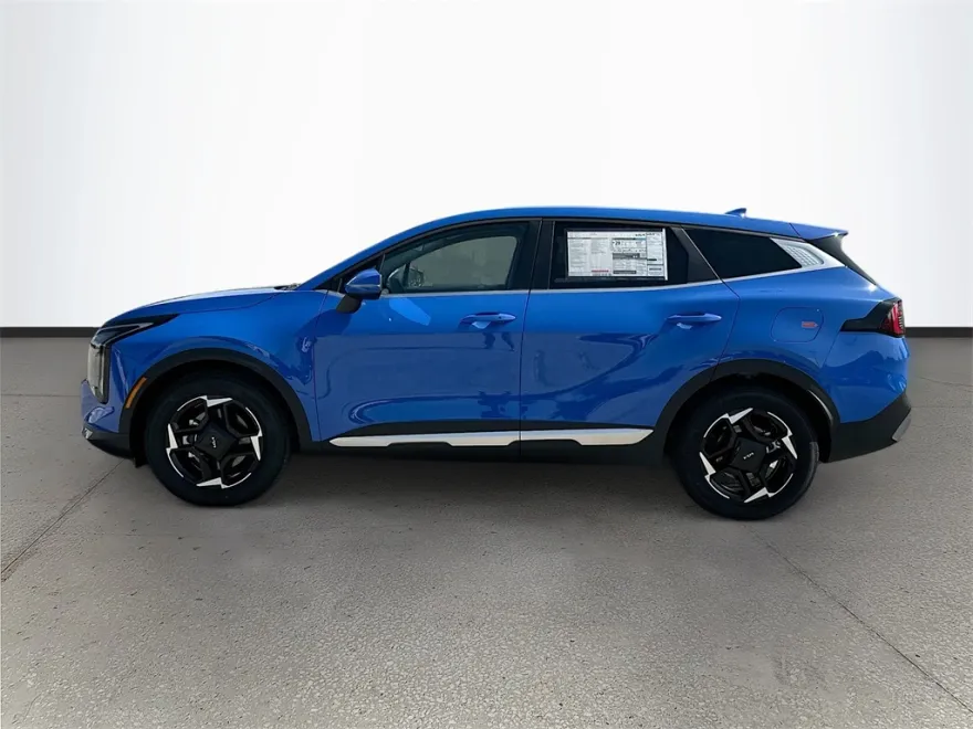 2026 Kia Sportage EX photo 1