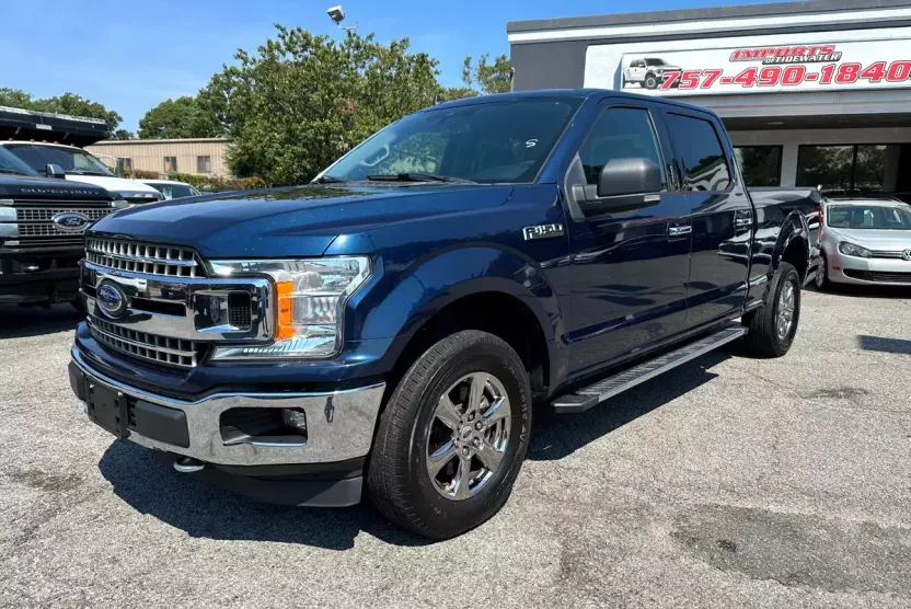 2020 Ford F-150 XLT photo 1