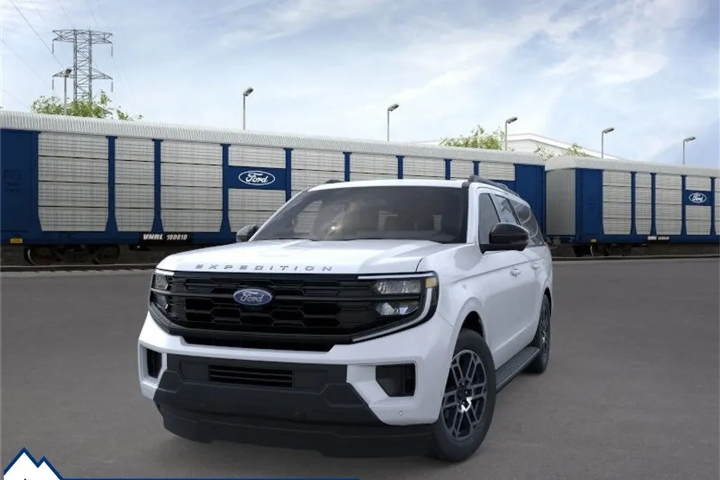 2025 Ford Expedition MAX Base photo 1