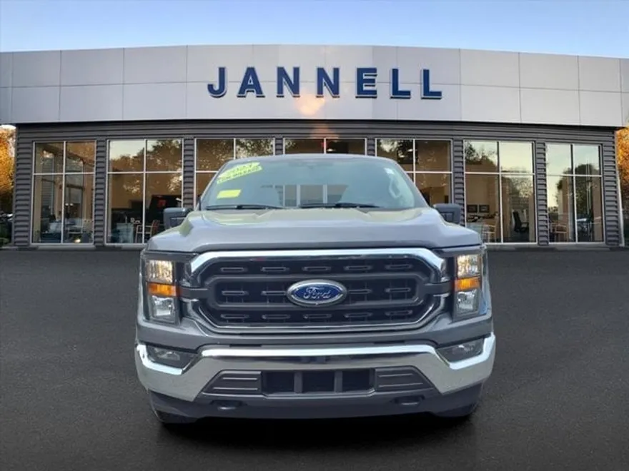 2023 Ford F-150 XLT photo 1