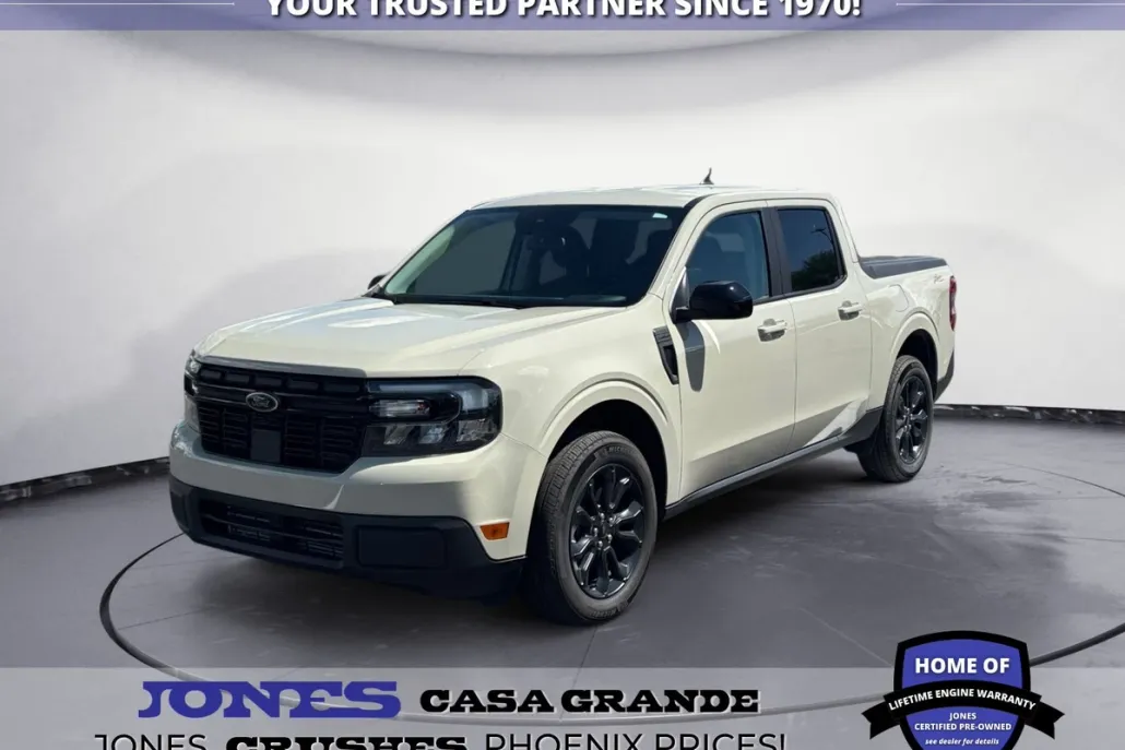2024 Ford Maverick Lariat photo 1