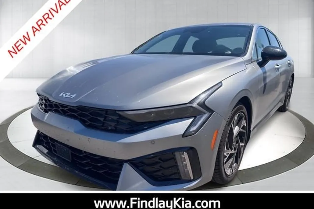 2025 Kia K5 GT-Line photo 1