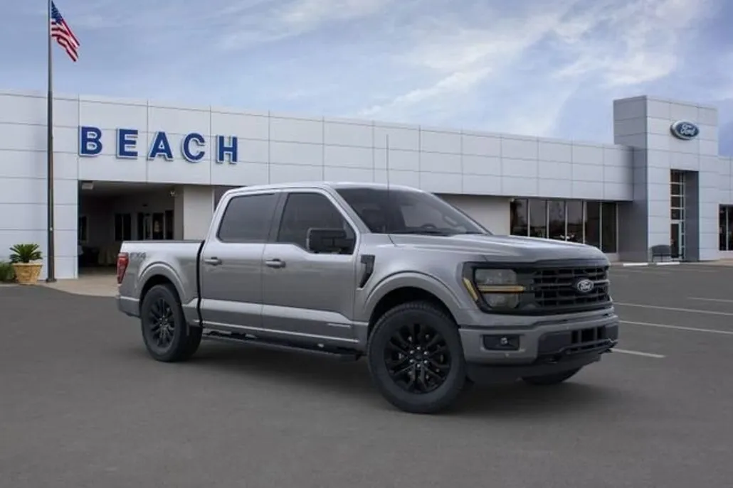2025 Ford F-150 XLT photo 1