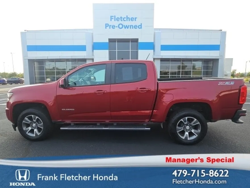 2017 Chevrolet Colorado Z71 photo 1