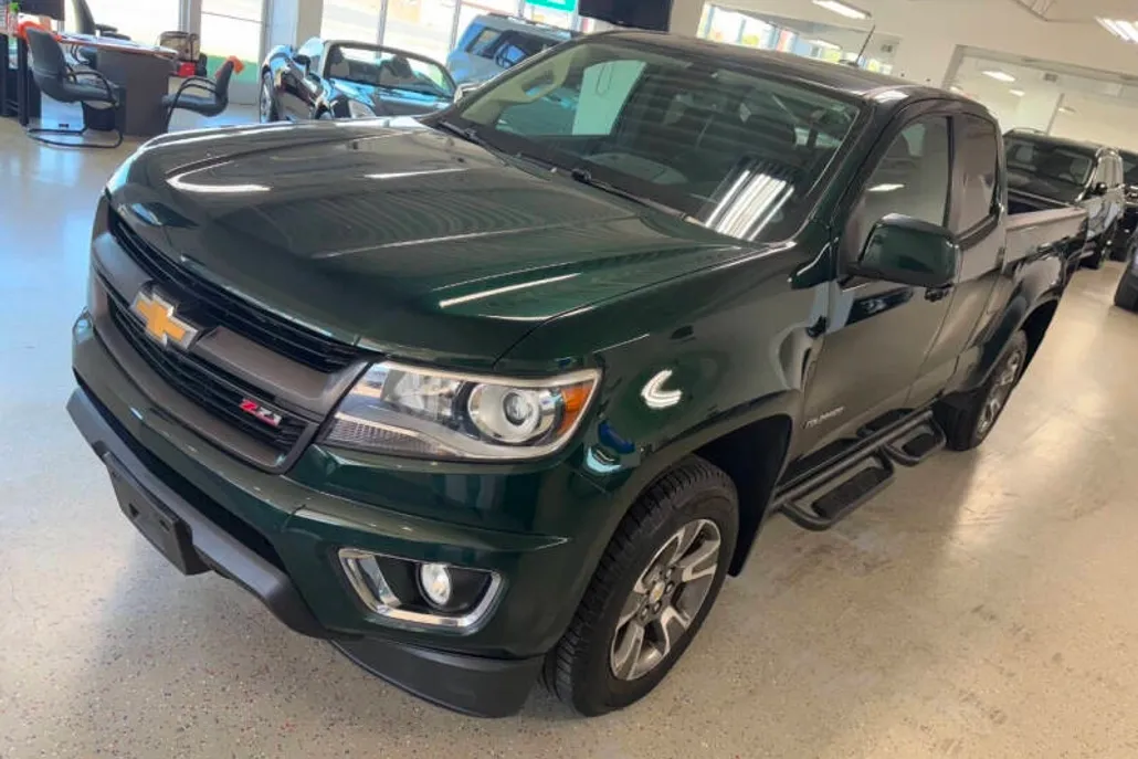2016 Chevrolet Colorado Z71 photo 1