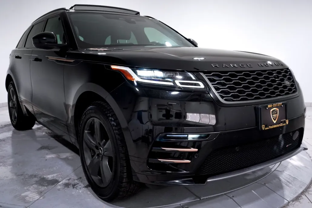 2022 Land Rover Range Rover Velar P250 R-Dynamic S photo 1