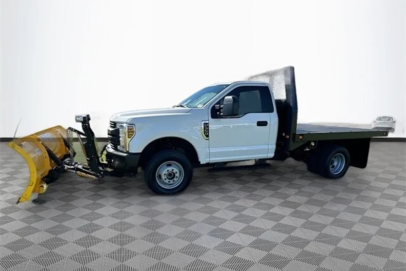 2019 Ford F-350 photo 1