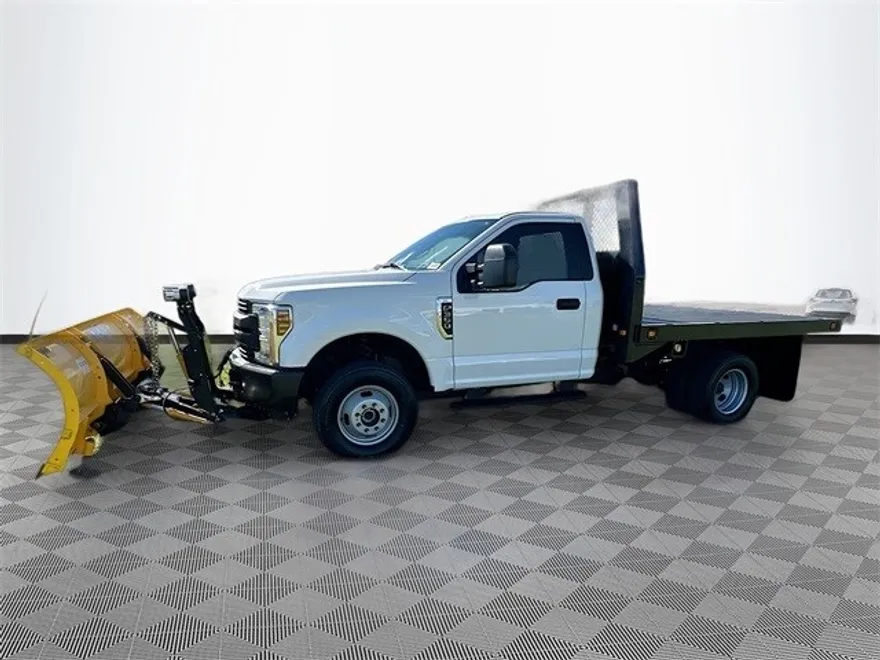 2019 Ford F-350 photo 1