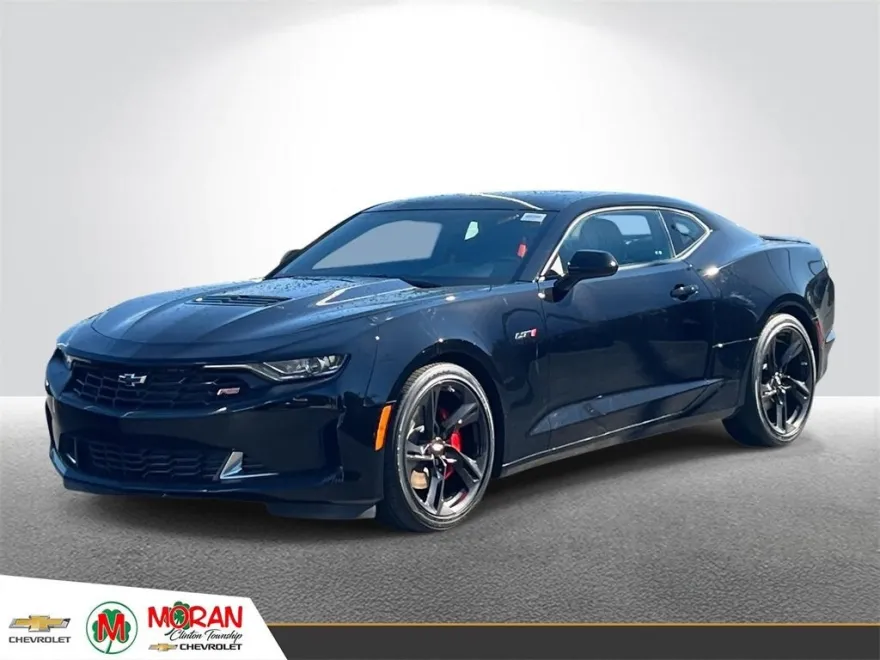 2023 Chevrolet Camaro LT1 photo 1