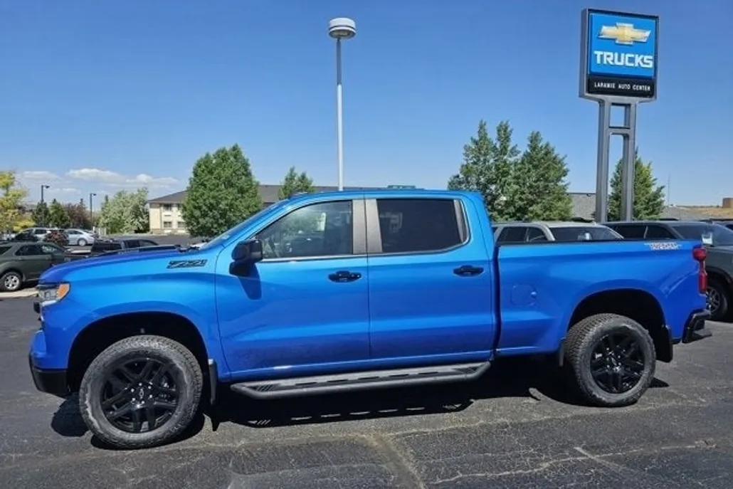 2025 Chevrolet Silverado 1500 LT Trail Boss photo 1
