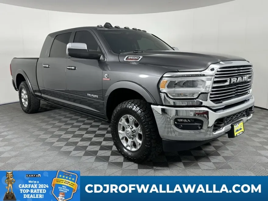 2022 Ram 3500 Laramie photo 1