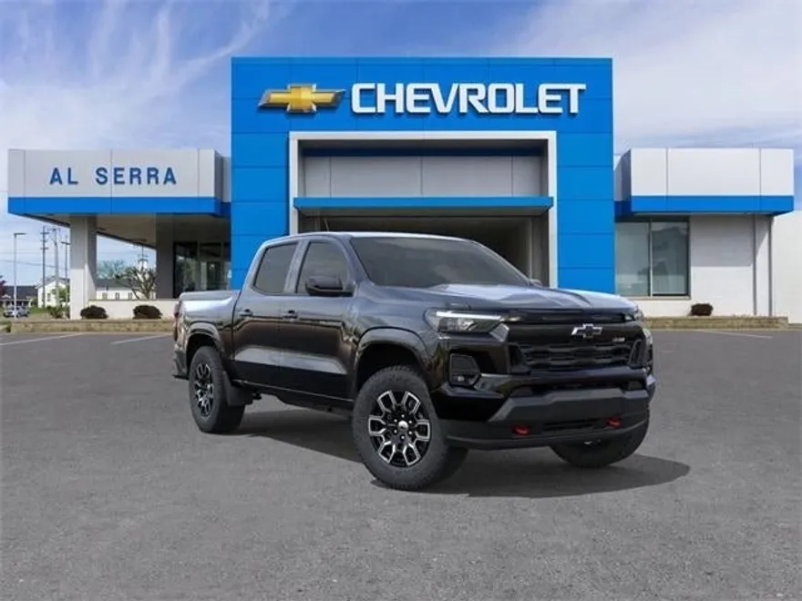 2025 Chevrolet Colorado Z71 photo 1