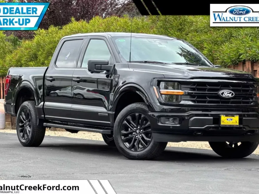2025 Ford F-150 XLT photo 1