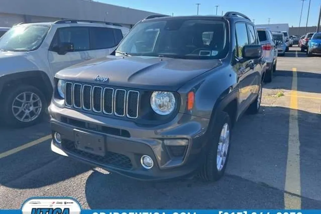 2021 Jeep Renegade Latitude photo 1
