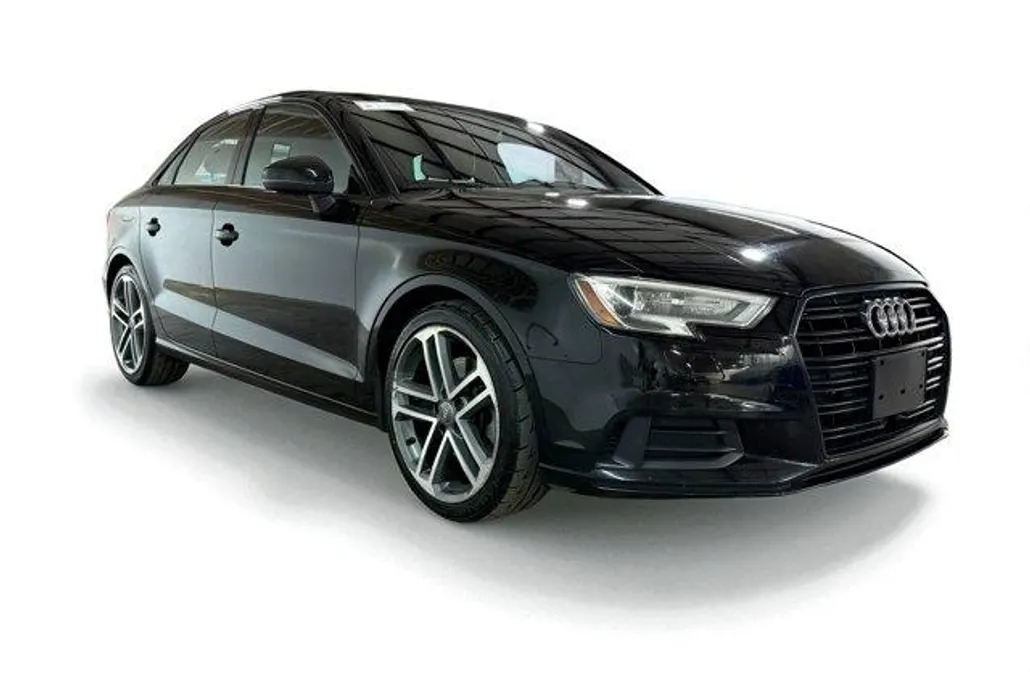 2019 Audi A3 Premium photo 1