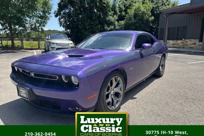 2016 Dodge Challenger R/T Plus photo 1