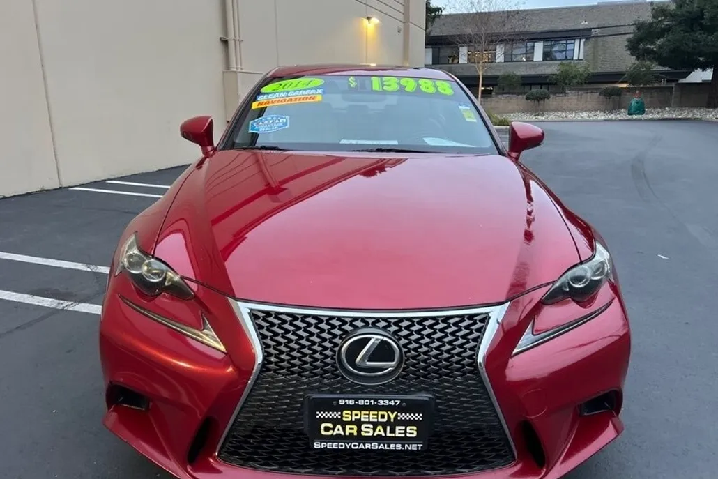 2014 Lexus IS 350 photo 1