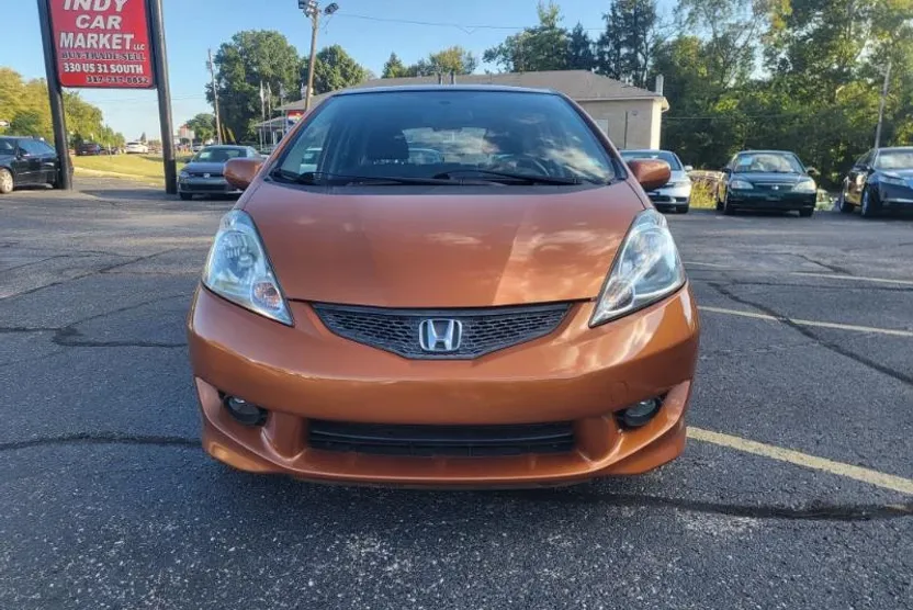 2010 Honda Fit Sport photo 1