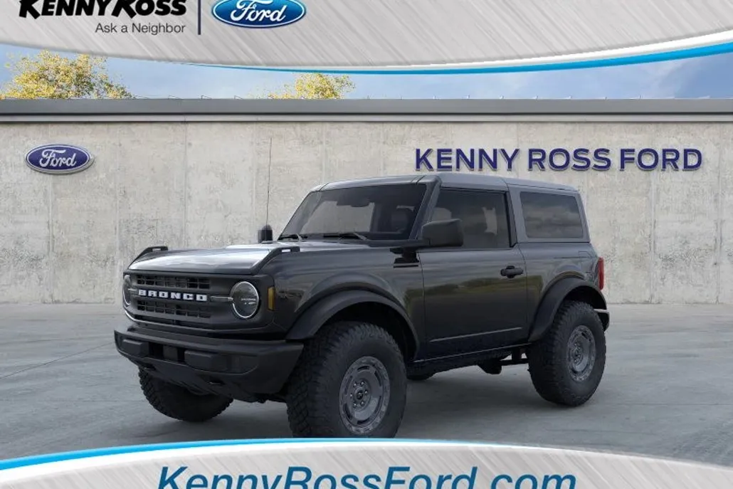 2025 Ford Bronco Base photo 1