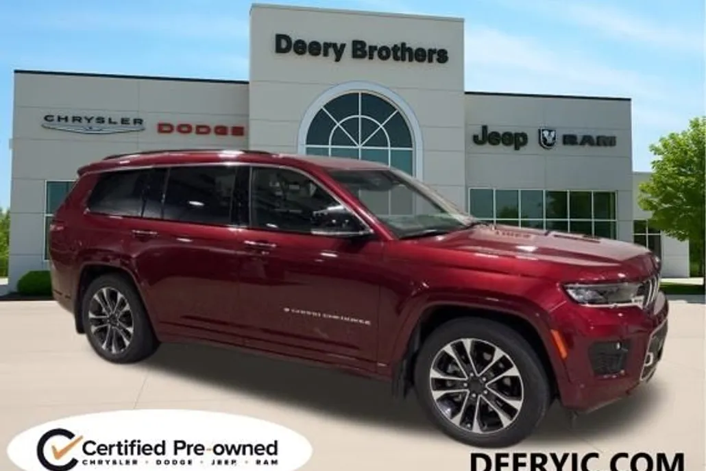 2024 Jeep Grand Cherokee Overland photo 1