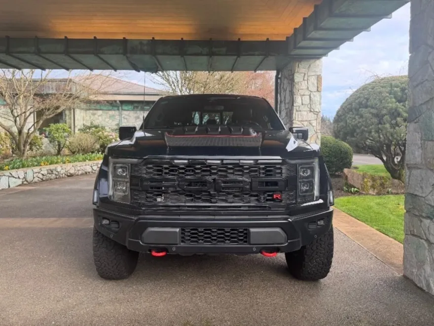 2023 Ford F-150 Raptor photo 1