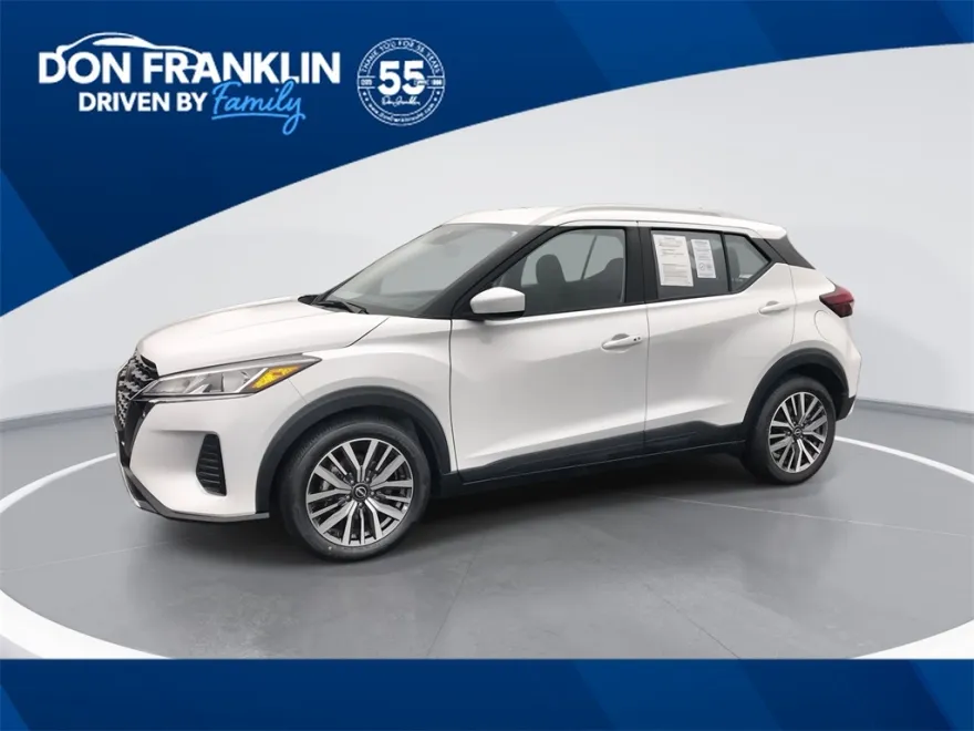 2024 Nissan Kicks SV photo 1
