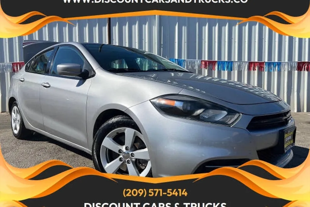 2016 Dodge Dart SXT photo 1