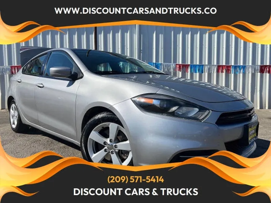 2016 Dodge Dart SXT photo 1
