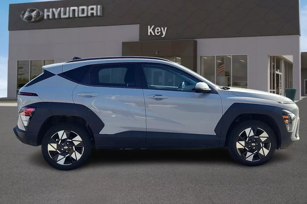 2024 Hyundai Kona SEL photo 1