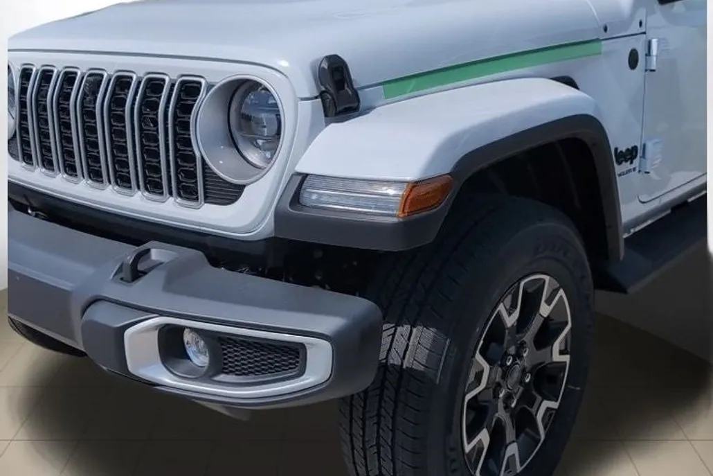 2025 Jeep Wrangler Sahara photo 1