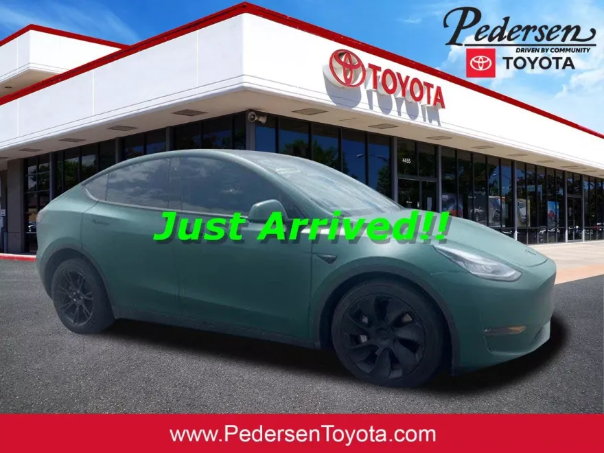 2021 Tesla Model Y Long Range photo 1