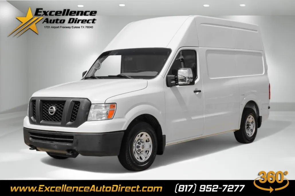 2019 Nissan NV200 SV photo 1