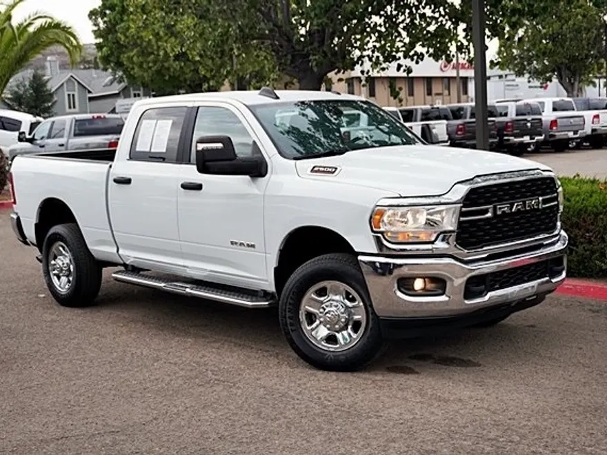 2024 Ram 2500 Big Horn photo 2