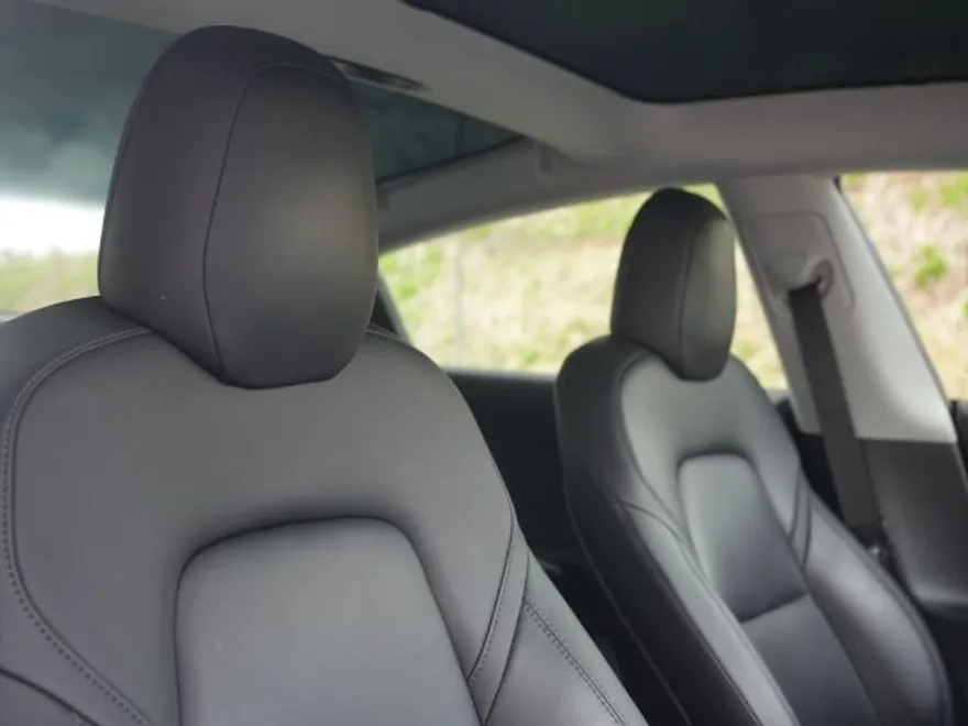 2020 Tesla Model 3 Performance photo 23