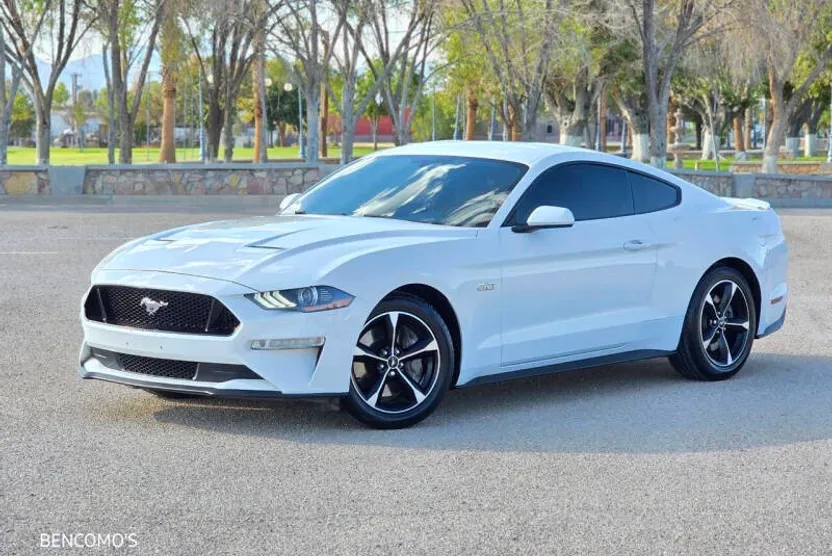 2018 Ford Mustang GT photo 1
