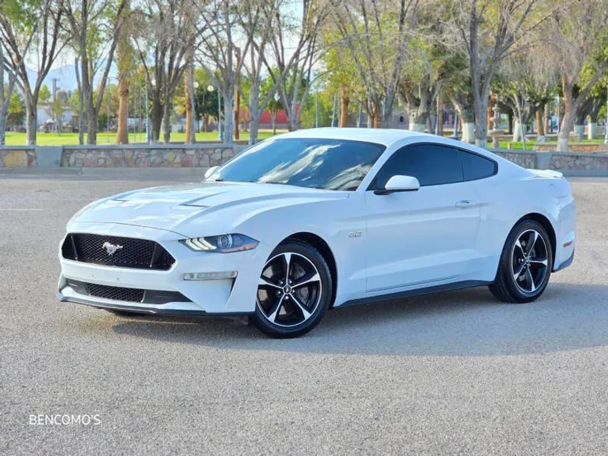 2018 Ford Mustang GT photo 1