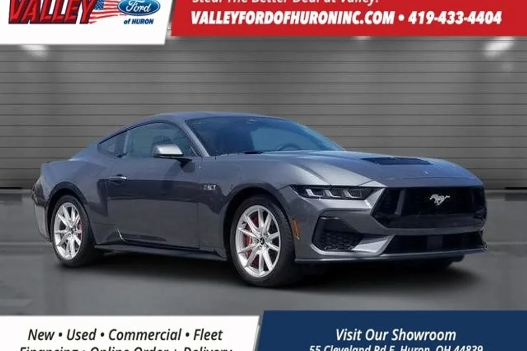 2024 Ford Mustang GT Premium photo 1