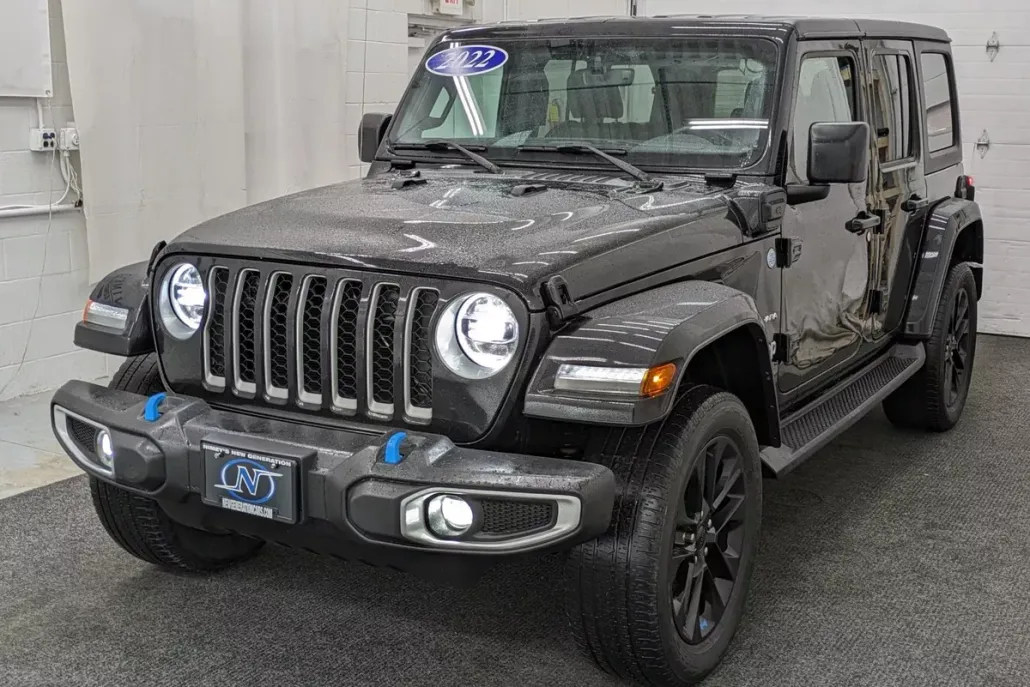 2022 Jeep Wrangler 4xe Unlimited Sahara photo 1