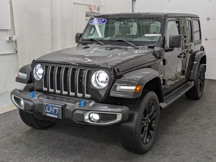 2022 Jeep Wrangler 4xe Unlimited Sahara photo 1